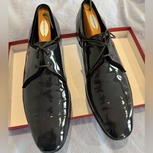 Patent Ferragamo men’s dress shoes in dark navy